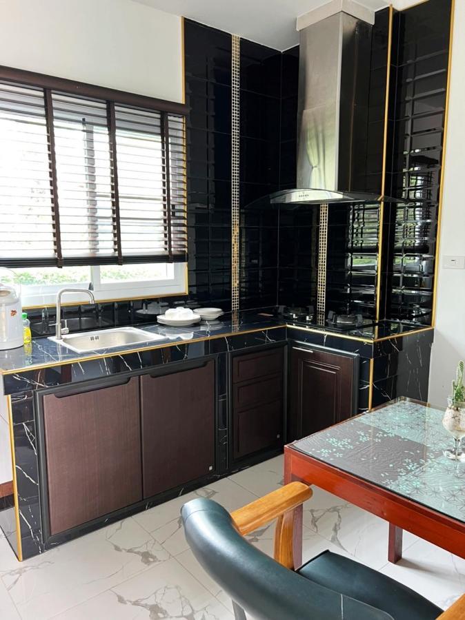 New Home บ้านเดี่ยวสร้างใหม่ ใกล้ทะเล ตัวเมืองระยอง บ้านชากไผ่ ภายนอก รูปภาพ